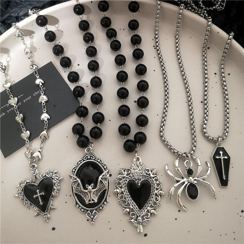 Gothic Bat Cross Dark Thorn Love Heart Pendant Black Bead Stacked Necklace Y2K Personalized Halloween Charm Grunge Jewelry Gift