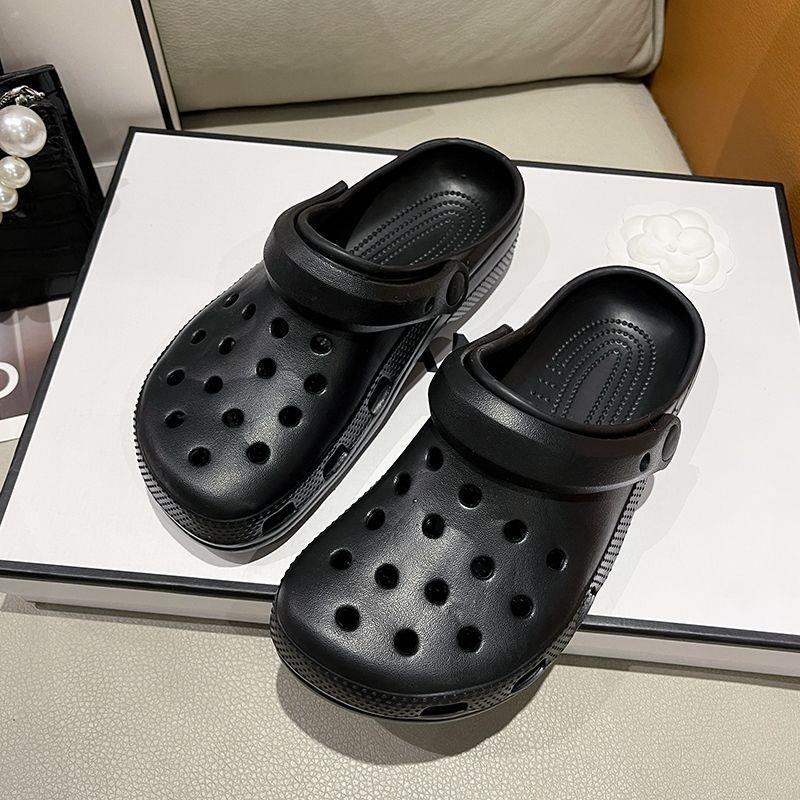 Zapatos de agujeros con suela gruesa para uso exterior de verano DIY dulce y fresco estilo Y2K estrella de cinco puntas elevador de bolsa zapatillas frescas