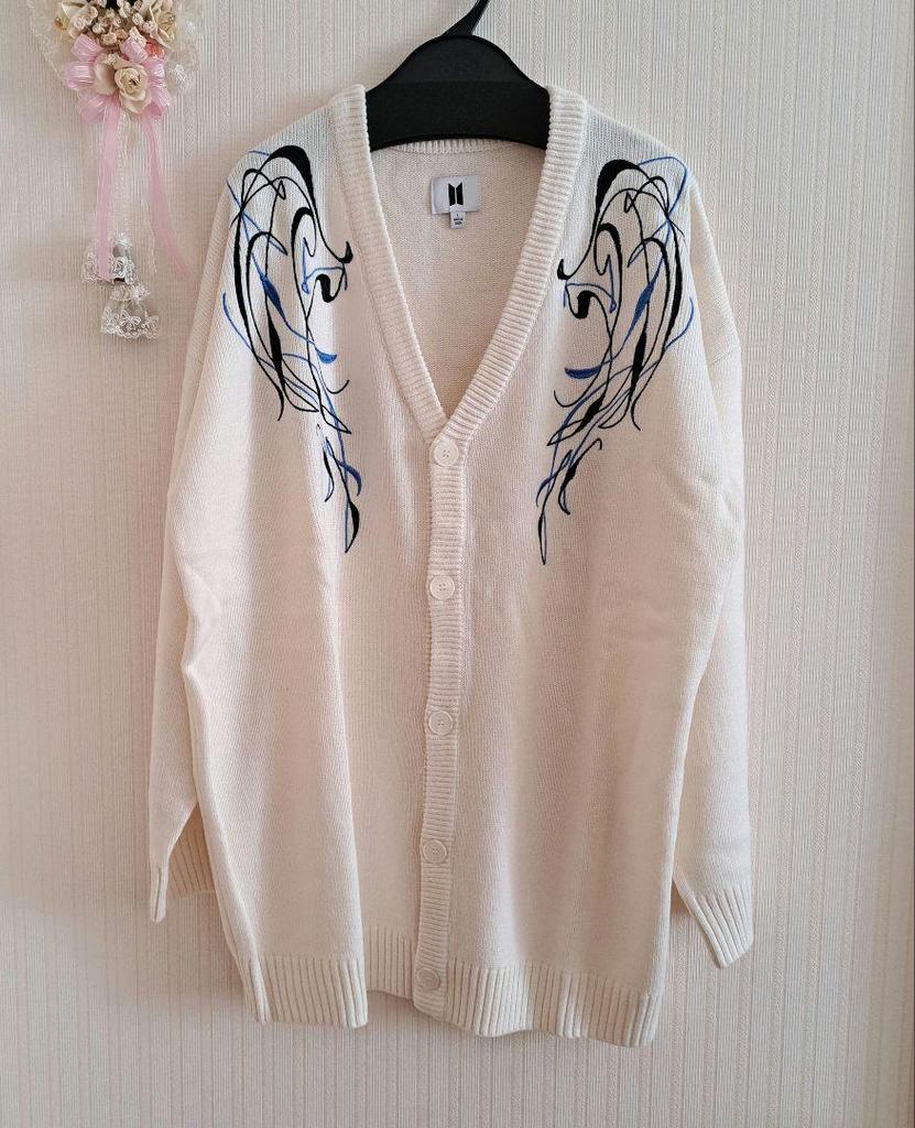 [USED] Official BTS BLACK SWAN Cardigan, Size L