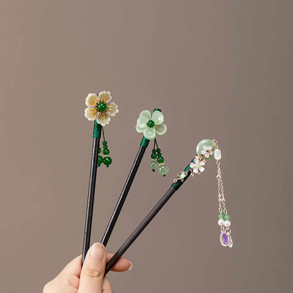 Elegant Flower Tassel Hairpin Little Fresh Green Series Wooden Hair Stick For Women Handmade Glaze Jewelry Hair Accessories