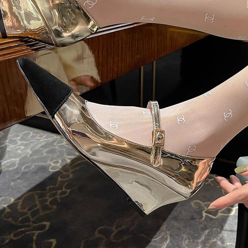 

Нишевая роскошная женская обувь 2025 весна новая французский ретро каблуки Юаньпо высокие каблуки серебристый острый носок толстый каблук Мэри Джейн 40