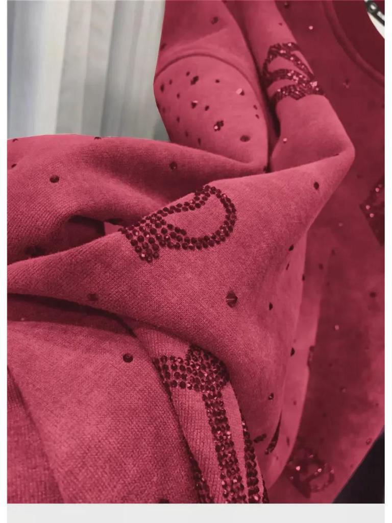 European Luxury Crown Diamond Sweater: Women's Plus-Size Velvet Thick Long Sleeve Top