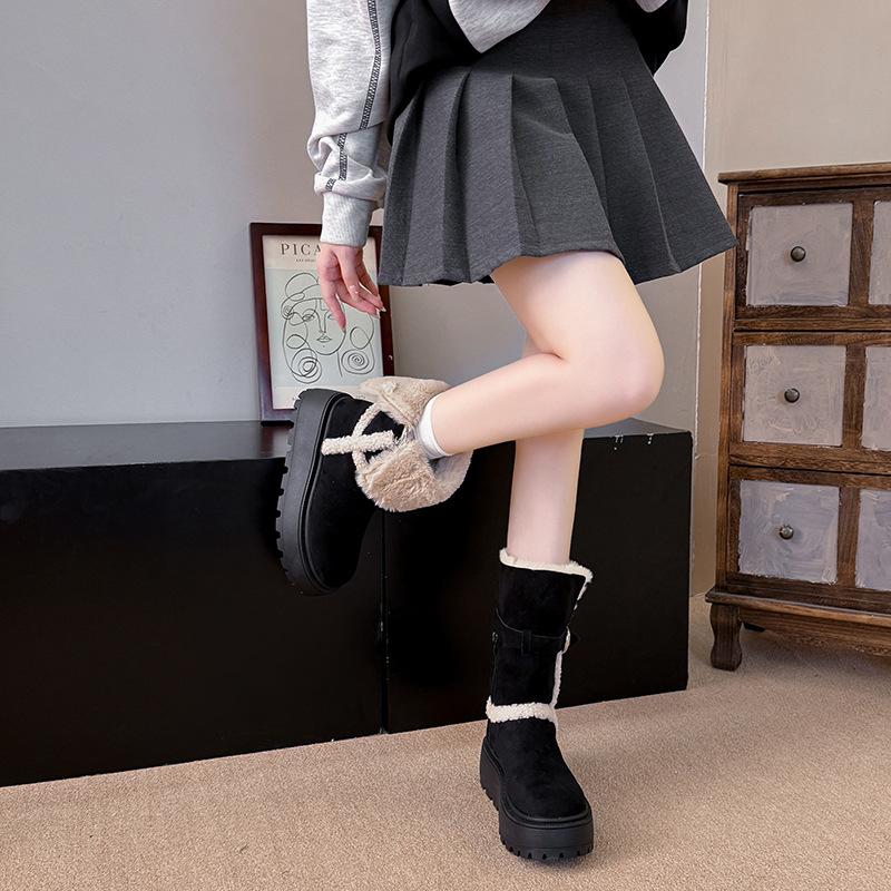 Short long snow boots women's 2025 winter new but knee high boots piled thickened cotton shoes tide
