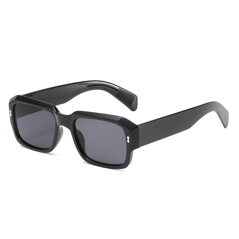

Minimalist Retro Jelly Color Polygon Sunglasses with Small Frames New Arrival
