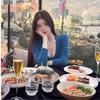 Korean Style Slimming Spicy Girl T-shirt - Autumn Long Sleeve Solid Color Top for Women 2025