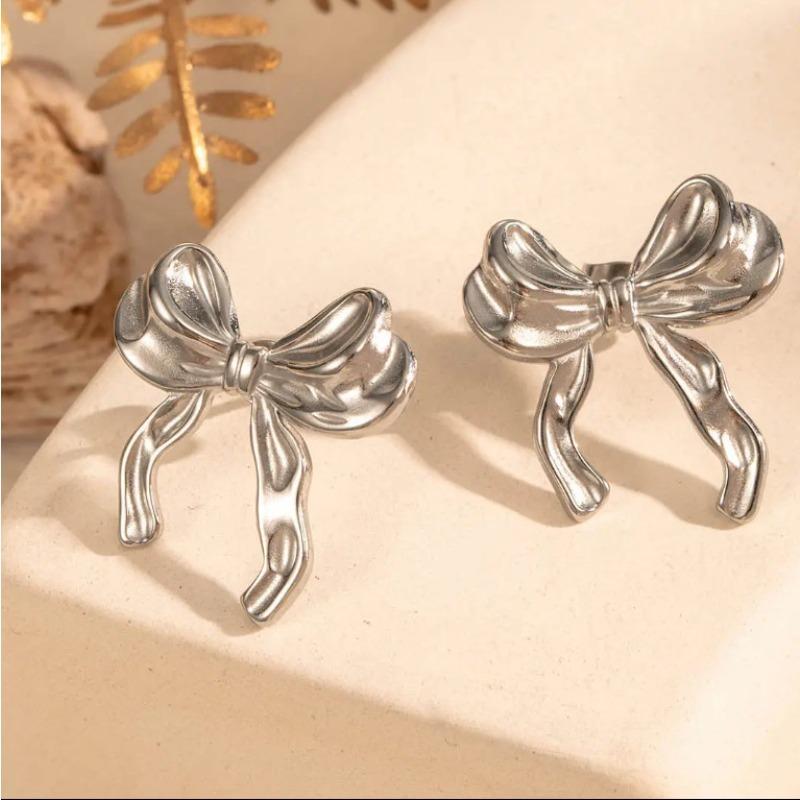 Vintage Metal Bowknot Earrings For Women Sweet Elegant Gold Color Women's Stud Earring Party Beautiful Jewelry Holiday Gifts