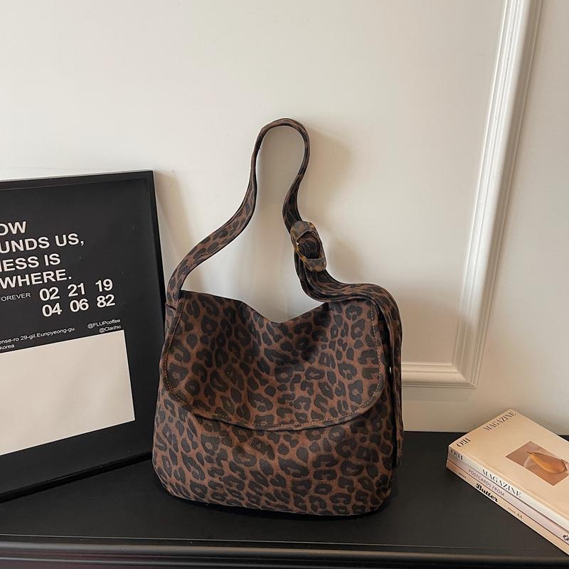 Leopard Print Shoulder Bag Women's Crossbody Bag Large Capacity Tote Bag Commuter Underarm Bag