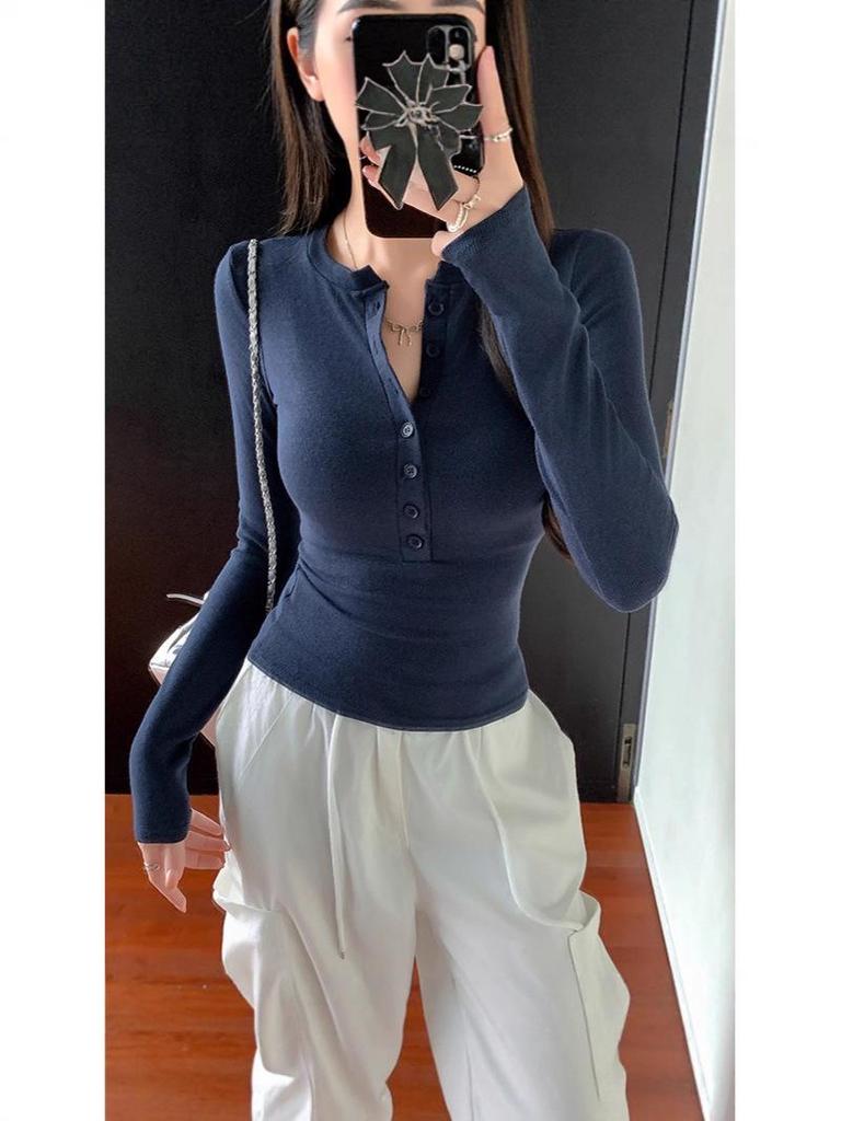 T-shirt à manches longues boutonné style américain pour femme Automne 2025 Amincissant avec col semi-ouvert