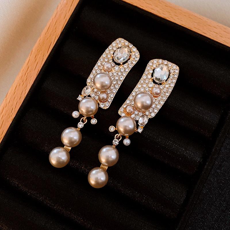 French diamond-set artificial pearl tassel earrings court style earrings retro earrings women
