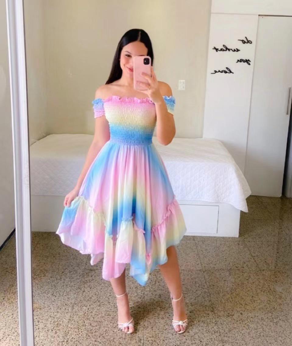 

Платье миди на одно плечо с нестандартным цифровым принтом 2025 года M