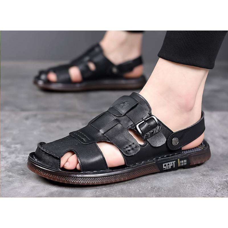 Fashion Summer Luxury Leather Platform Hollow Out Outdoor Beach Men's Sandals Designer Slip-on Soft Sole Casual Fashion Slippers Men