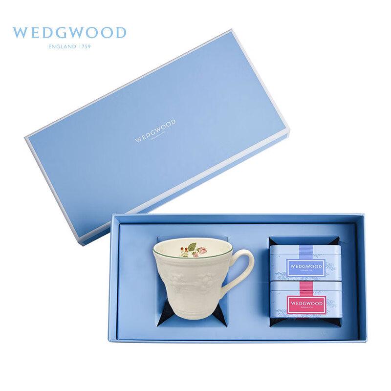 

Wedgwood Joyful Holiday Raspberry Mug & Tea Caddy Set