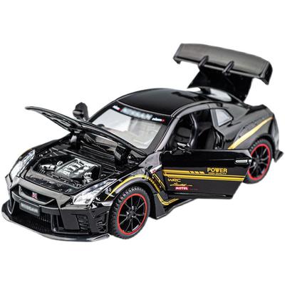 Carro Esportivo de Liga Nissan GTR R35 Escala 1/32 Modelo Diecast Som e Luz Coleção de Mesa Decorativo Presente Meninos Ornamento de Exibição