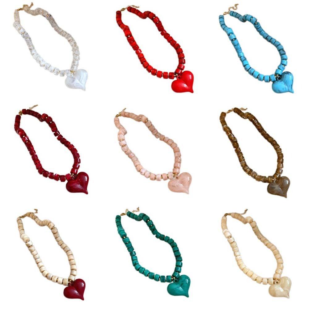 Choker Acrylic Love Heart Necklace Acrylic Sweater Chain Women Clavicle Necklace  Travel