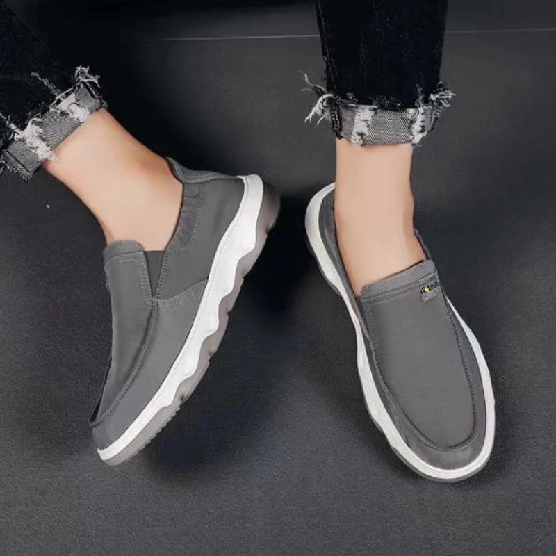 Breathable Men's Canvas Shoes, Comfortable and Casual Slip On Shoes, Lazy Shoes, Wear-resistant Beijin Cloth Shoes, Large Size