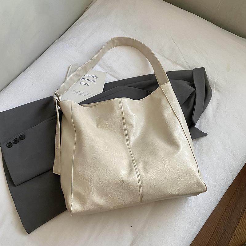 New Vintage Tote Bag Large Capacity Simple Women's Shoulder Bag Bucket Handbag For Female Commuting Corssbody Bag Underarm Tote