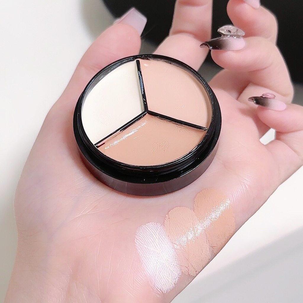 SVMY Three-Color Concealer Cream: Flawlessly Covers Blemishes, Scars, Dark Circles & Contours