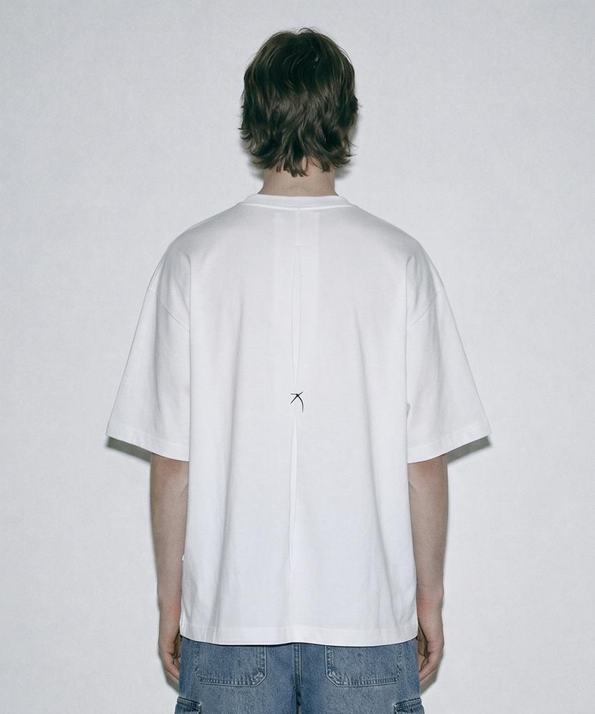 ZENSAI Curved Line Back Pleated T-Shirt White