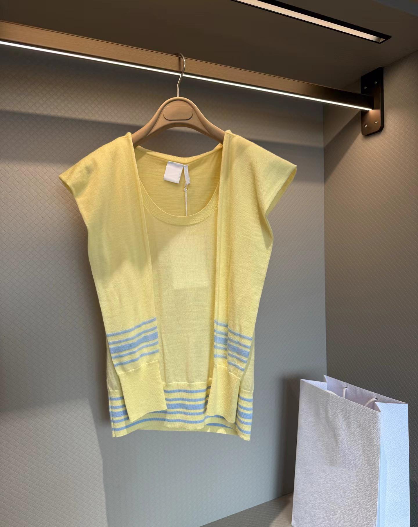 2026 spring and summer navy shawl striped slim and thin cashmere knitted soft and delicate temperament short-sleeved top women S