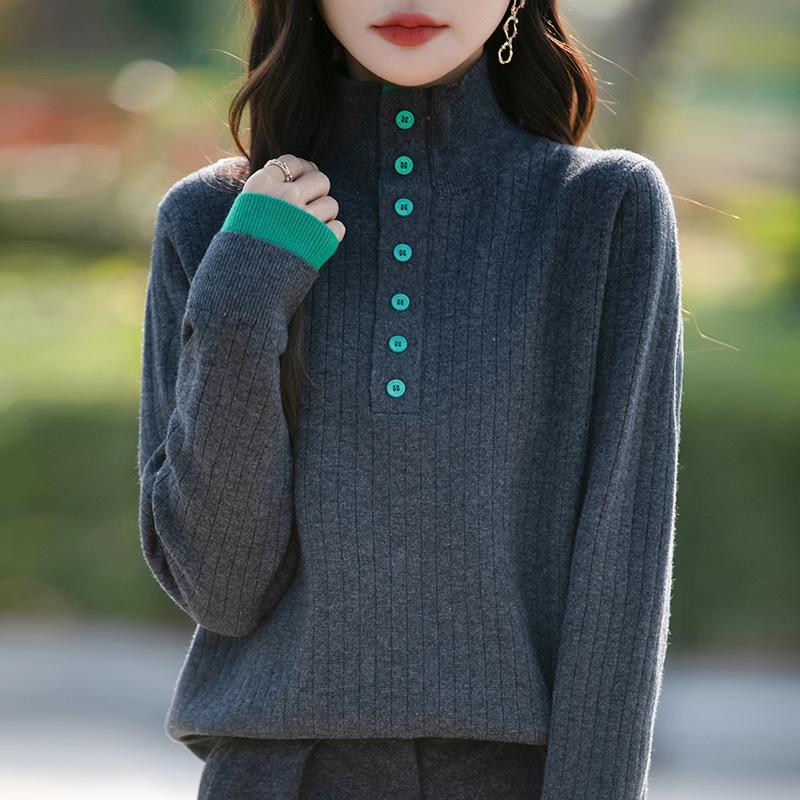 Women's Knitted Sweater with Turn-Down Collar - Two-Piece Illusion, Long Sleeve, Loose Fit, Slimming Design for Autumn/Winter.
