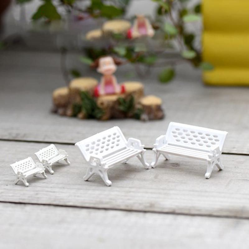 3Pcs Mini Bench Chairs Park Seat Garden Miniatures Micro Landscape Decoration