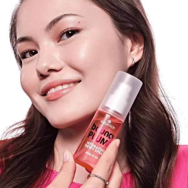 Essence Bouncy Plump Hydrating Dewy Nawilżający Spray Do Twarzy 50Ml