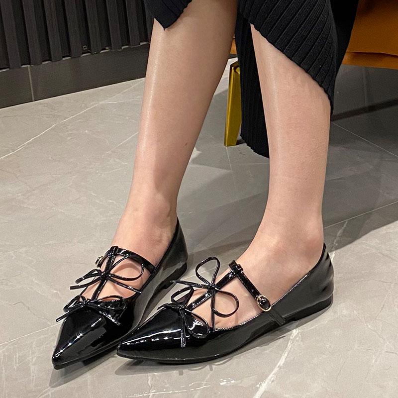 Fashion Red Footwear Fashion T-Strap Ladies Mary Janes Flats Shoes Pointed Toe Female Butterfly-Knot Shallow Flats Shoes For Women New