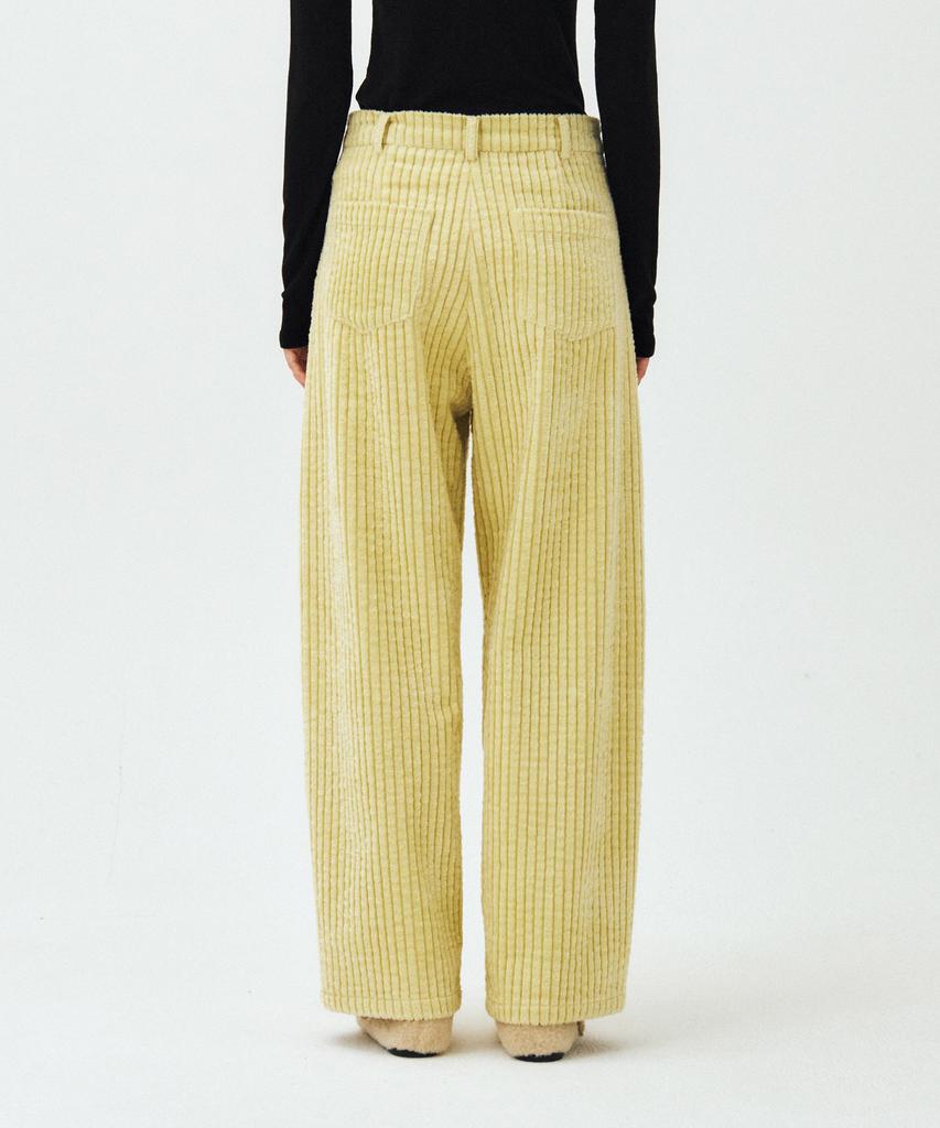 MAIS Heavy Wide Corduroy Pants / Green
