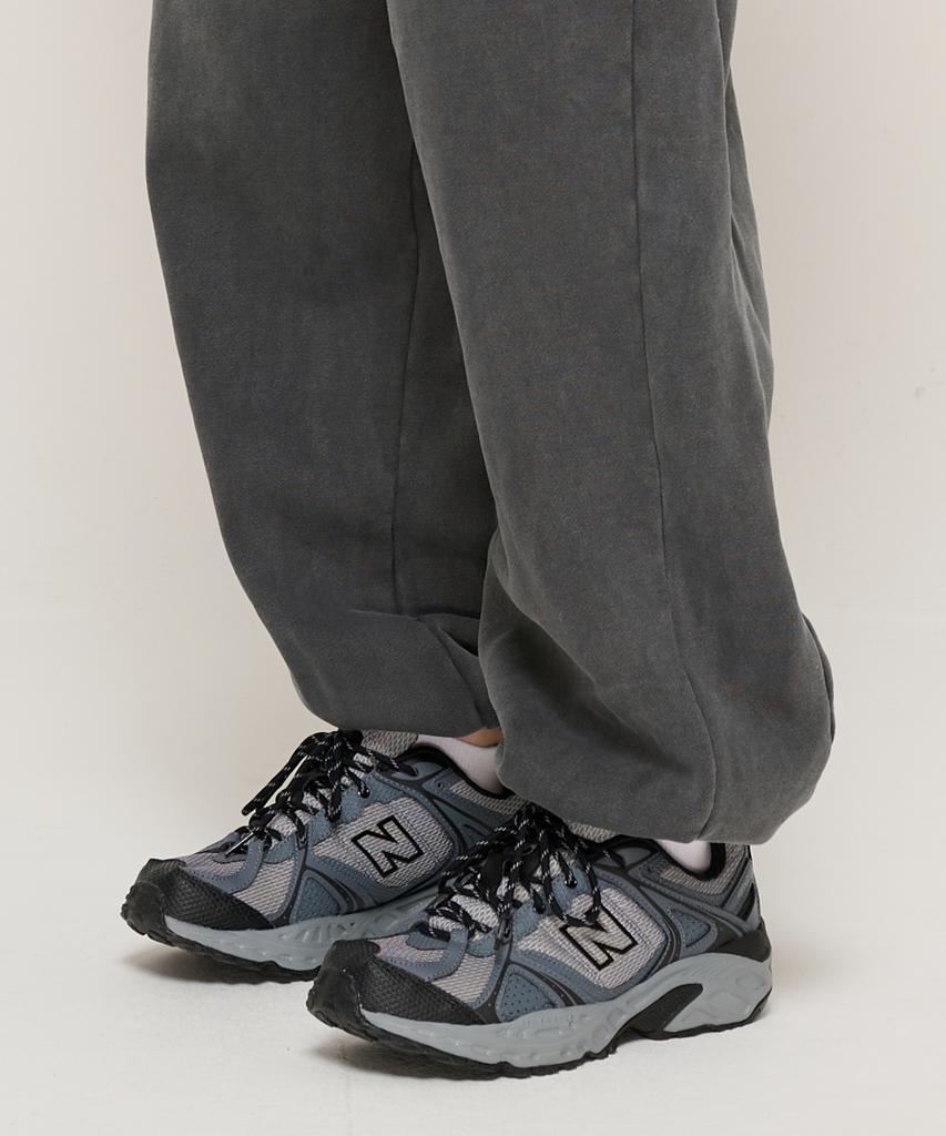 CARGOBROS Pigment-Dyed Training Jogger Pants (Charcoal)