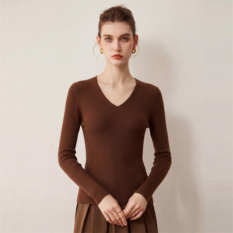 Women's Cross V-Neck Striped Wool Knit Pullover, Slim-Fit Base Layer for Autumn/Winter