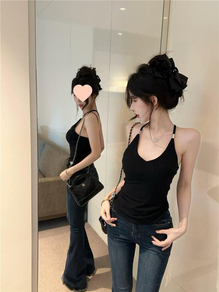 Halter V-Neck Camisole Crop Top with Breast Pads - Women's Spicy Summer Sexy Bandeau Outwear