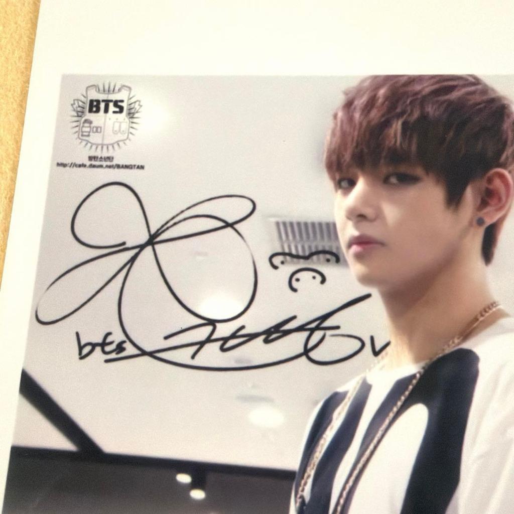 [USED] BTS Bangtan Boys Fan Cafe Photo Raw Photo Tae Taehyung
