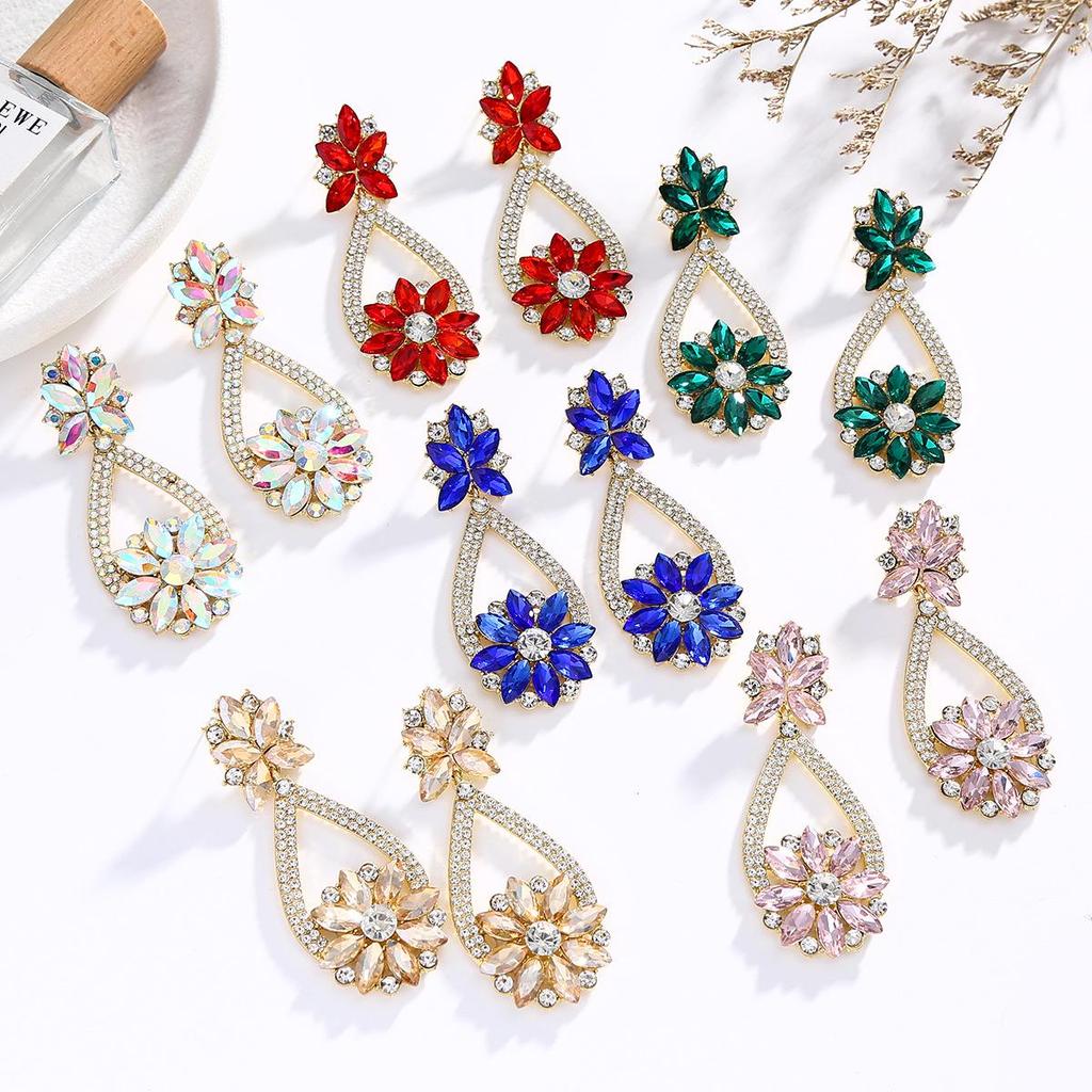 Elegant European & American Luxury Dangle Earrings for Evening Dress - Niche Women's Fashion Jewelry