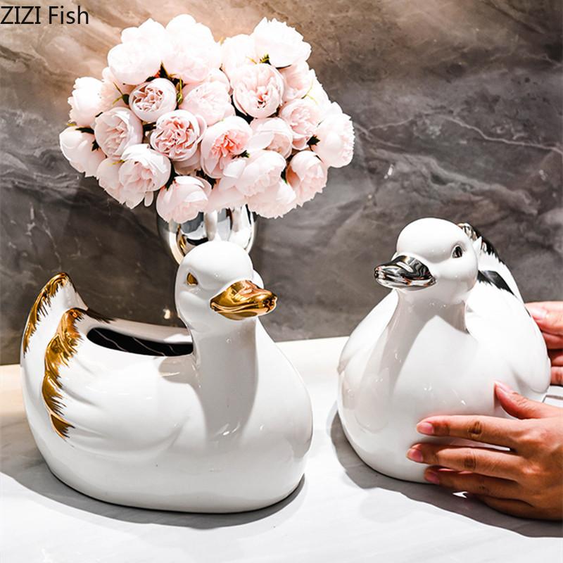 Cute Duck Tissue Box Dining Table Light Luxury Tissue Storage Box Creative Home Decoration Art Ceramic Tissue Box Ornaments