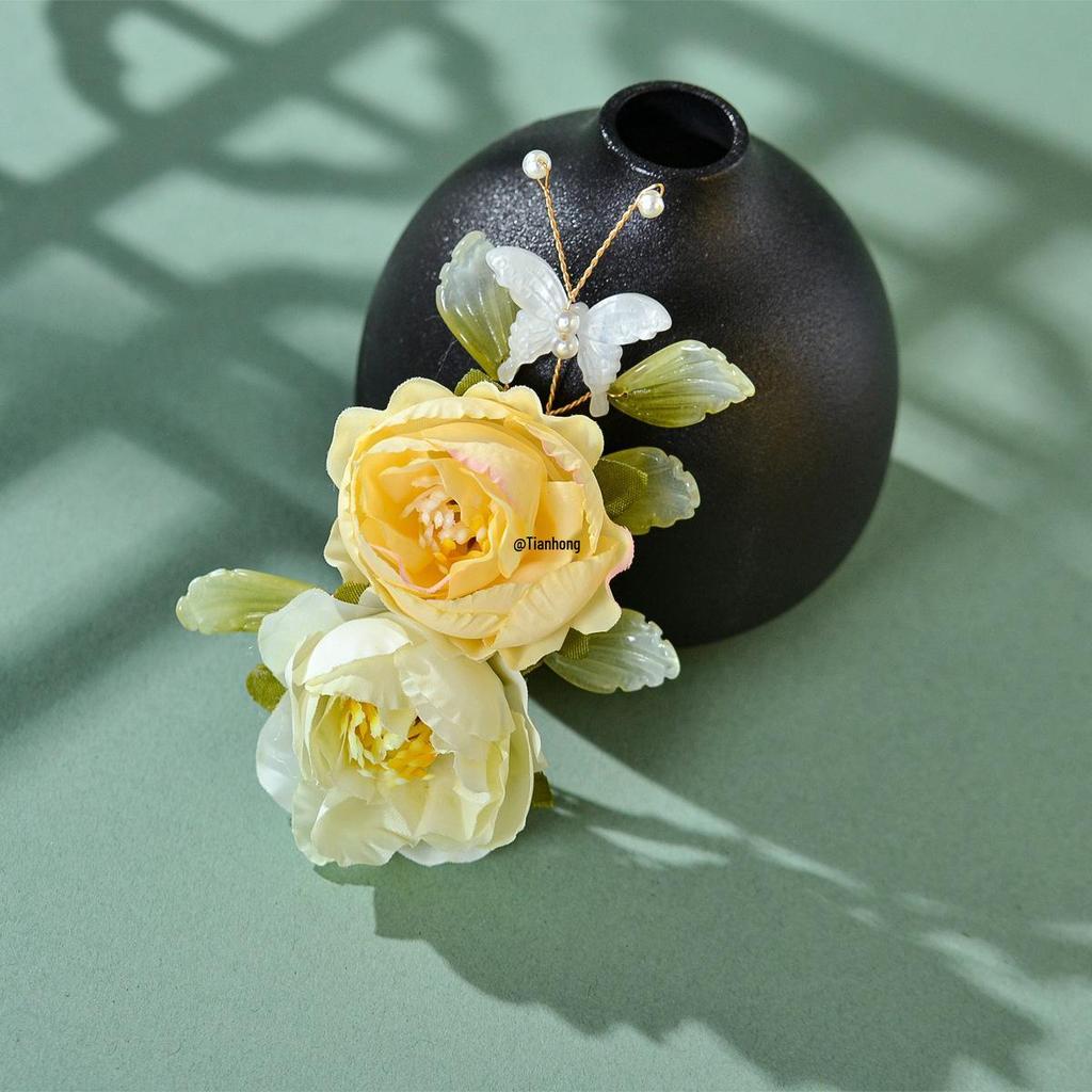Hanfu Flower Hair Clip: Ancient Style Hairpin, Sweet Dopamine Floral Headwear for Yunnan Dai Dance.