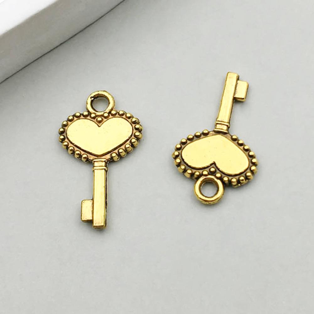 

Antique Gold Alloy Leaf Butterfly Crown Pendant Charm for DIY Jewelry