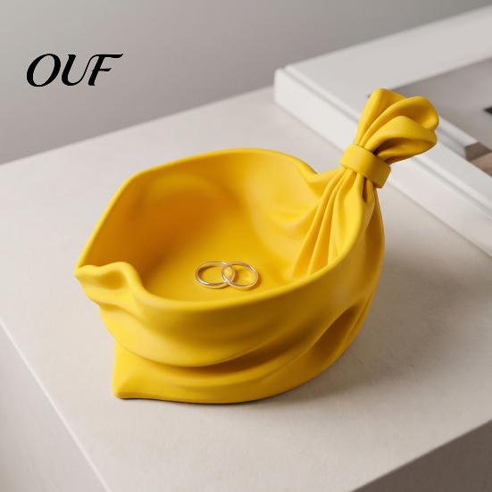 Stable Base Storage Holder 3D Printed Gift Bag Shaped Tray, Pleated Catchall Bowl for Candy, Festival Desktop Ornament Festive Table Centerpiece