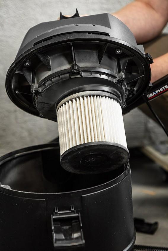 Industrial Vacuum Cleaner 1200W 20L Plastic Tank - T 59G614