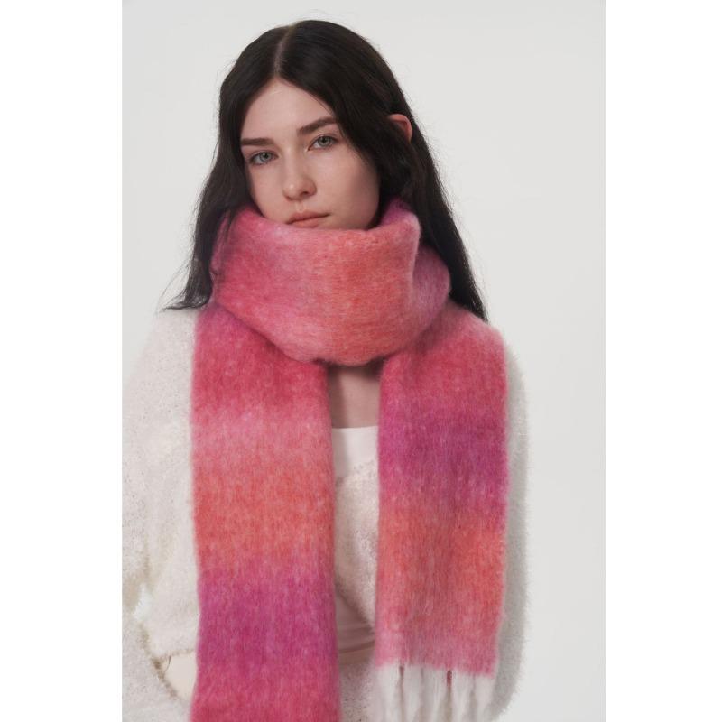 Original design light luxury gradual change wool scarf women, winter new solid color mohair warm scarf scarf