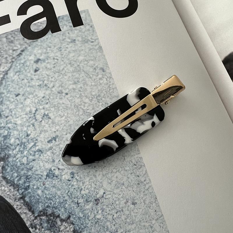 Clips de Păr din Acetate Stil Coreean Fără Șifonare pentru Femei - Accesoriu Elegant pentru Breton Lateral și Machiaj