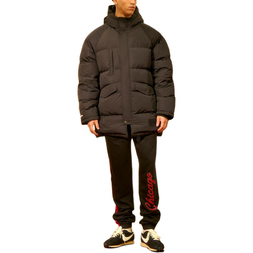 Mitchell Ness Down Jacket Unisex Black MNDN0002200