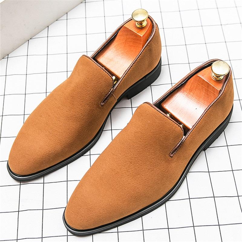 Nuovi Mocassini in Camoscio da Uomo Slip-on Casual Scarpe a Punta Designer Mocassino Maschile Formale Matrimonio Calzature in Pelle Zapatos Hombre cm