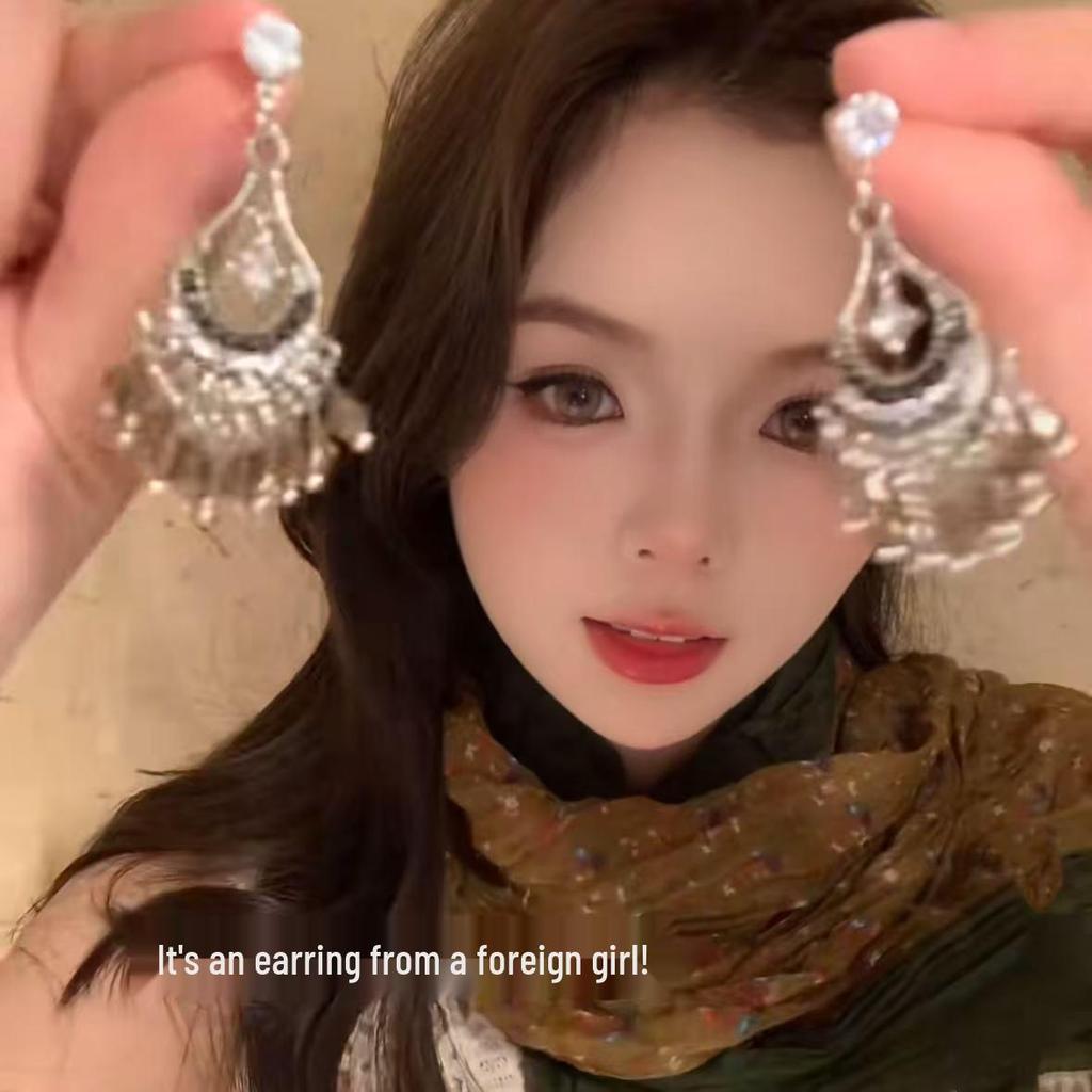 Retro Ethnic Crystal Tassel Earrings: Elegant Water Drop Design for Women