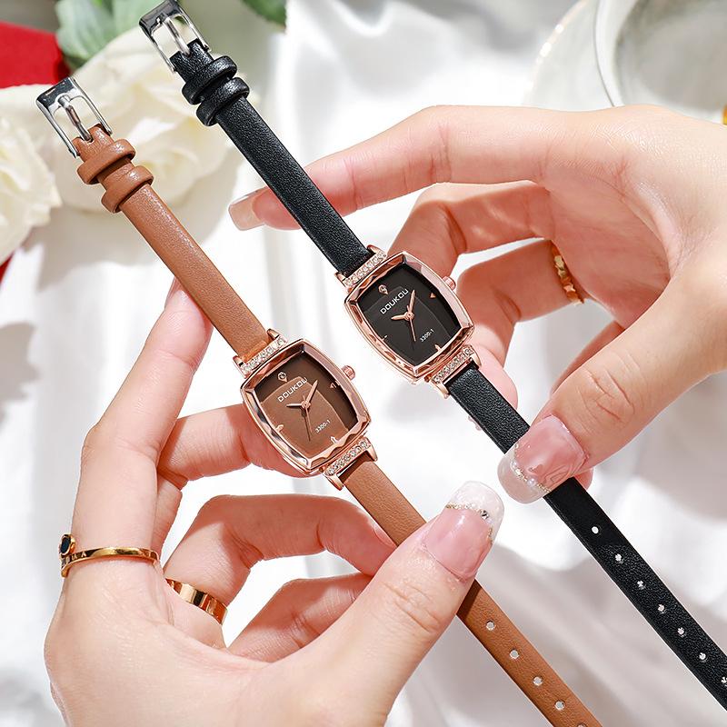 Women PU Leather Watch Ladies Quartz Wristwatches Female Gift Clock