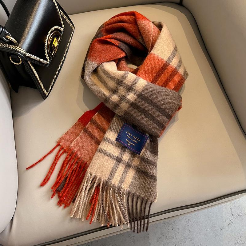 100 pure wool plaid scarf women's winter new girls autumn and winter green high-end feeling with coat scarf