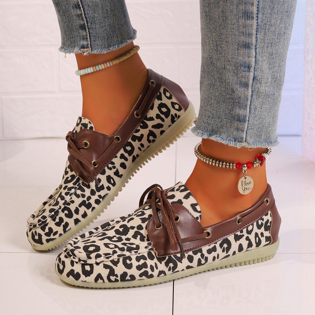 

Large size leopard print low heel pointed short boots women s 2024 autumn and winter new one-pedal Martin boots 43 сірий колір