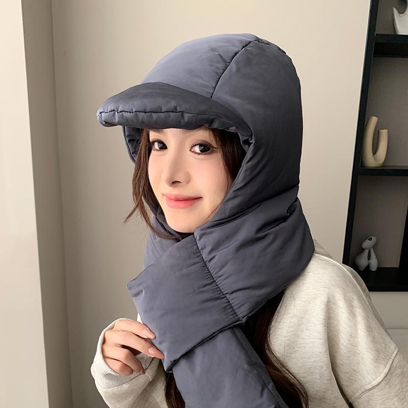 Women's Korean Lei Feng Winter Hat: New Style, Windproof, with Earmuffs and Scarf for Outdoor Skiing and Cycling.