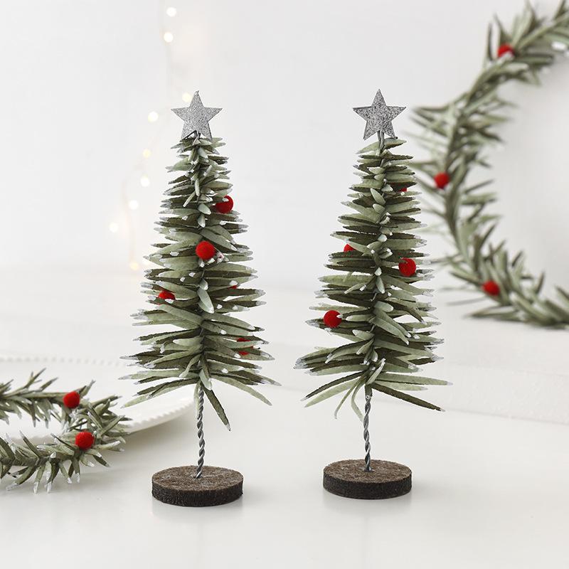 Red Berry Pine Wreath Decoration with Small Christmas Tree for Home Display