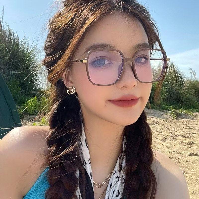 2055 Women's Ultra-Light Color-Changing Transparent Glasses, Trendy Large Slim Frame in Cold Tea Color