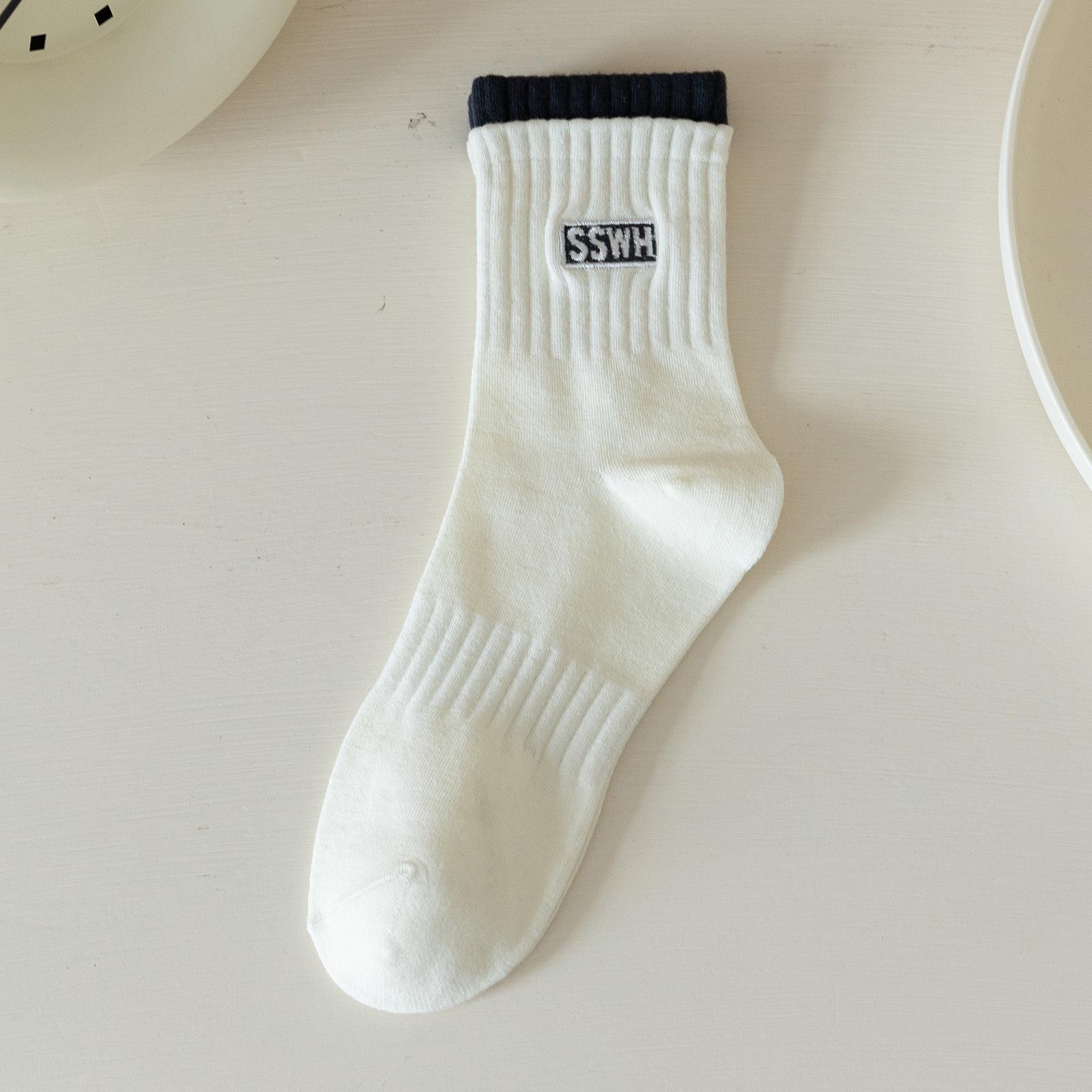 

Жіночі зимові бавовняні спортивні шкарпетки середньої довжини - Подвійні манжети, Вишиті літери, Модні, Теплі, Зручні. One Size